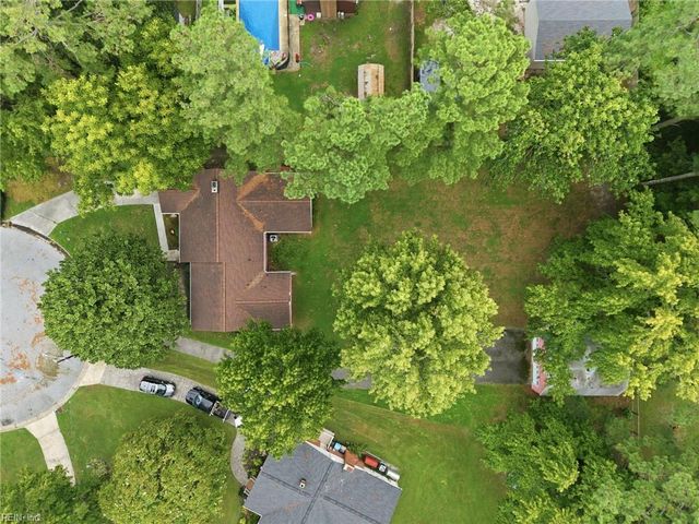3 Wendell CIR, Poquoson, VA 23662