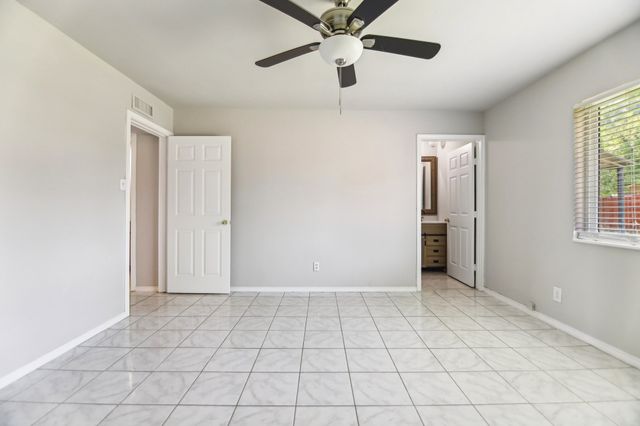 5001 N Colony Boulevard, The Colony, TX 75056