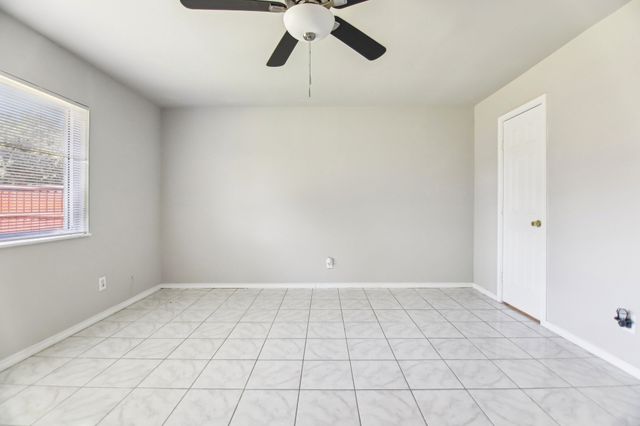 5001 N Colony Boulevard, The Colony, TX 75056