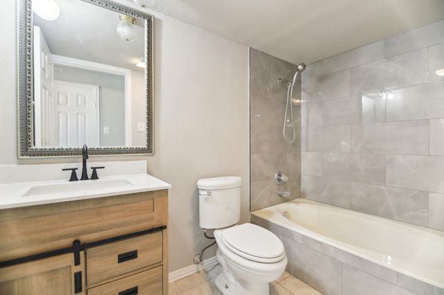 5001 N Colony Boulevard, The Colony, TX 75056