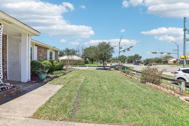 5001 N Colony Boulevard, The Colony, TX 75056