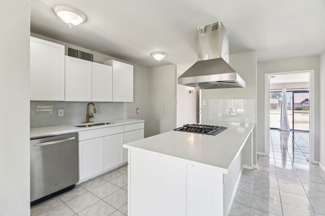 5001 N Colony Boulevard, The Colony, TX 75056