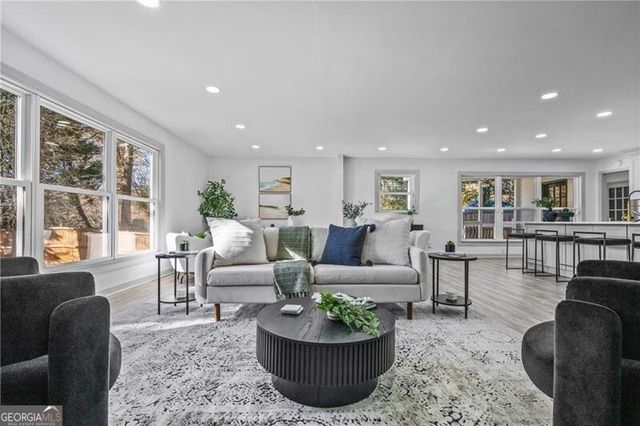 1339 Valley View Road, Atlanta, GA 30338