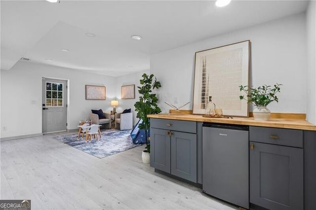 1339 Valley View Road, Atlanta, GA 30338