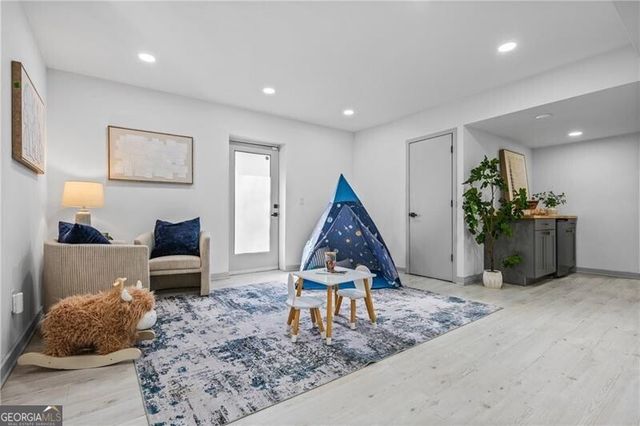 1339 Valley View Road, Atlanta, GA 30338