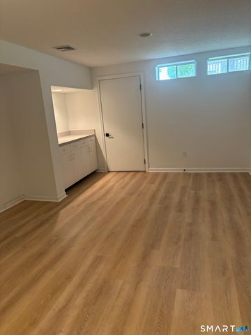 19 Lakeview Drive 19, Branford, CT 06405