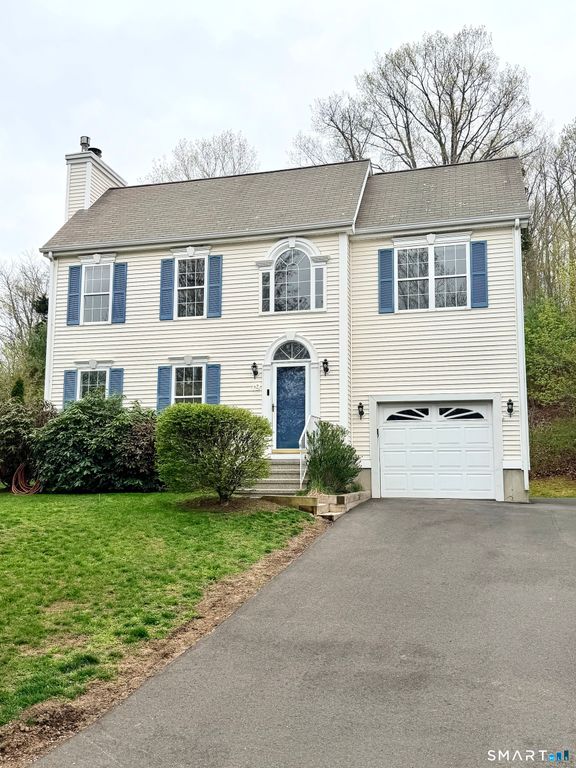 19 Lakeview Drive 19, Branford, CT 06405