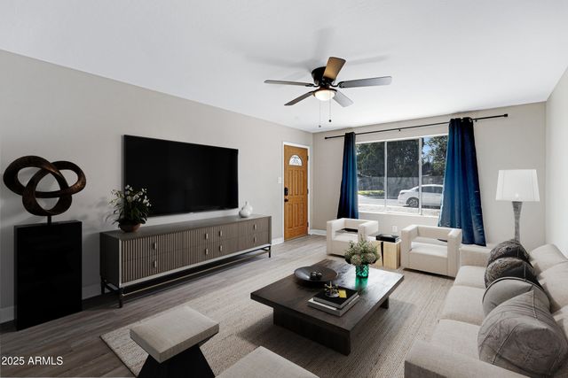 110 W DEL RIO Drive, Tempe, AZ 85282