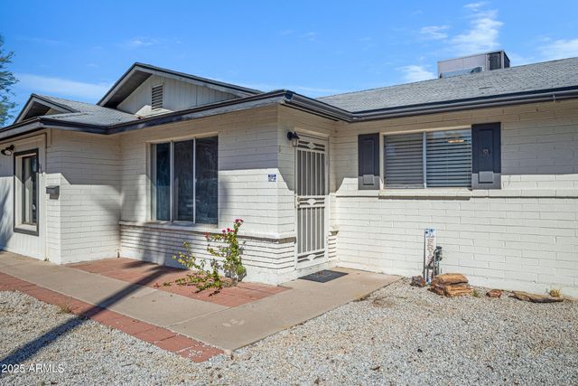 110 W DEL RIO Drive, Tempe, AZ 85282