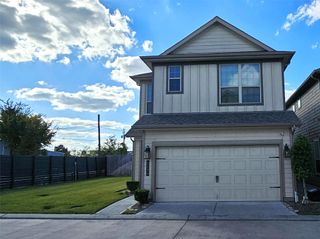 3234 Longleaf Meadows Drive, Houston, TX 77063