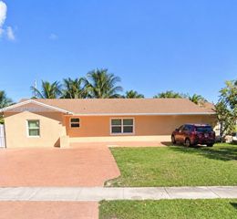 16515 SW 107th Court, Miami, FL 33157