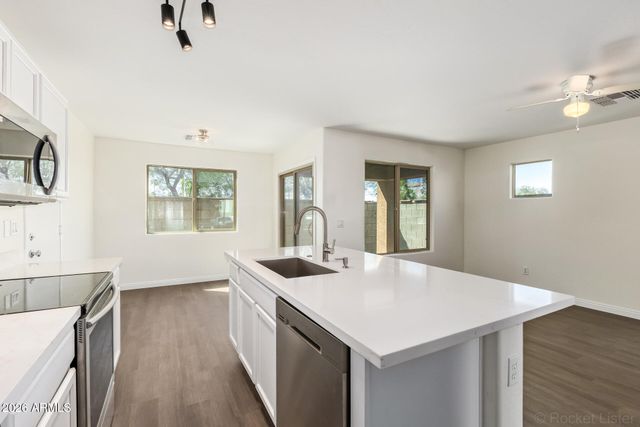 9531 E Belmont Avenue, Mesa, AZ 85208