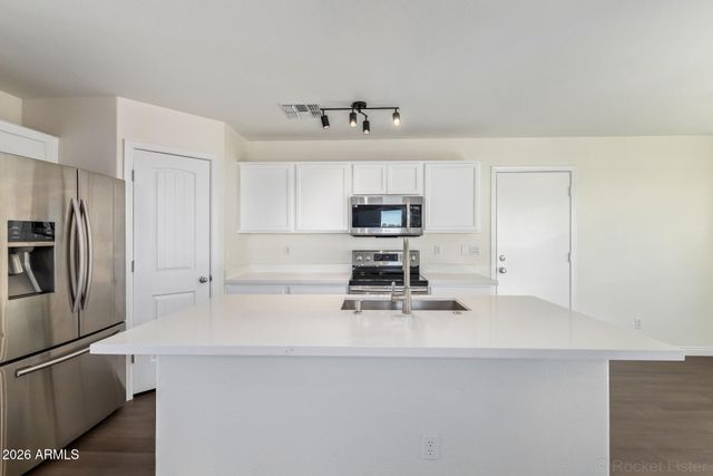 9531 E Belmont Avenue, Mesa, AZ 85208