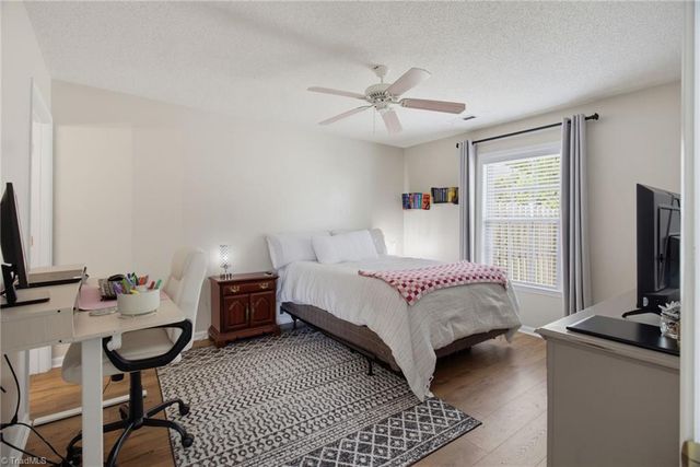 505 Carrington Lane, Thomasville, NC 27360