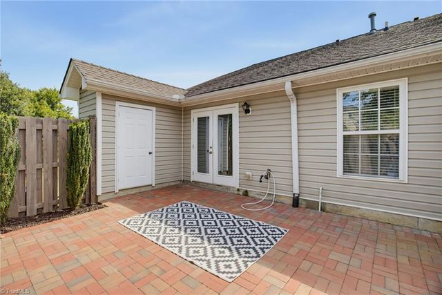505 Carrington Lane, Thomasville, NC 27360