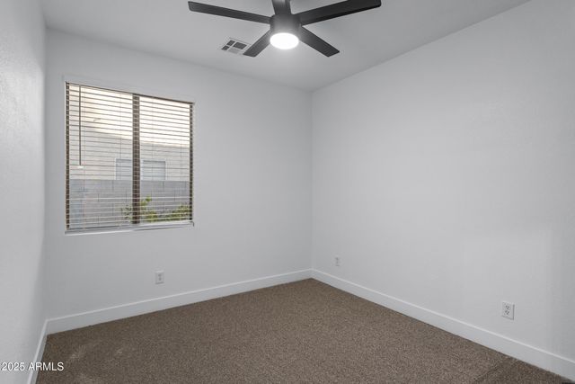 1073 E ESTATE Road, San Tan Valley, AZ 85140