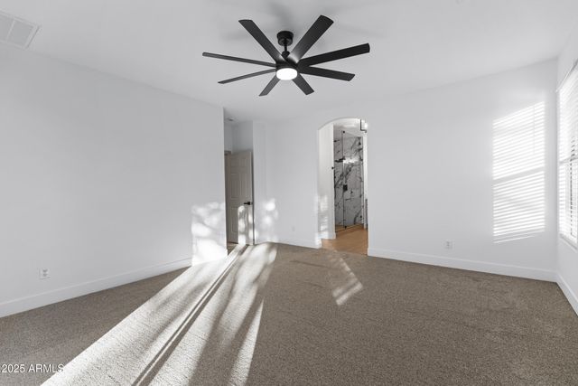 1073 E ESTATE Road, San Tan Valley, AZ 85140