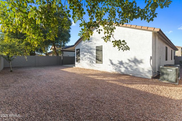 1073 E ESTATE Road, San Tan Valley, AZ 85140