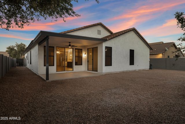 1073 E ESTATE Road, San Tan Valley, AZ 85140