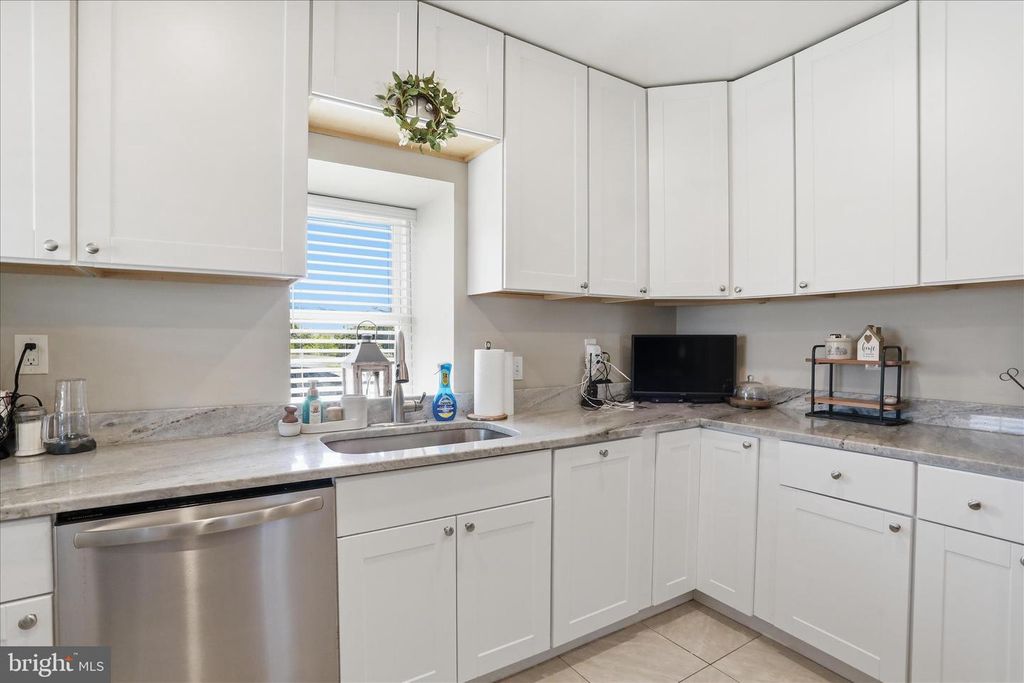 Image 11 of property listing at 12138 KEYMAR RD, Keymar, MD 21757