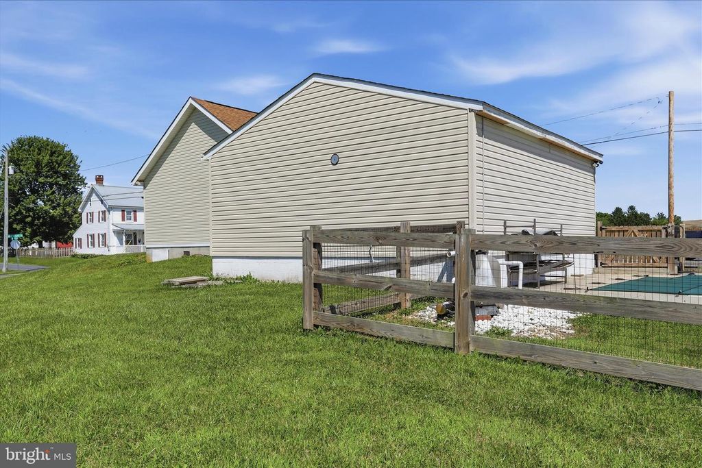 Image 29 of property listing at 12138 KEYMAR RD, Keymar, MD 21757