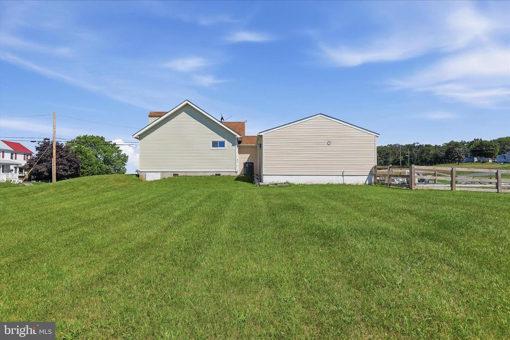 Image 31 of property listing at 12138 KEYMAR RD, Keymar, MD 21757