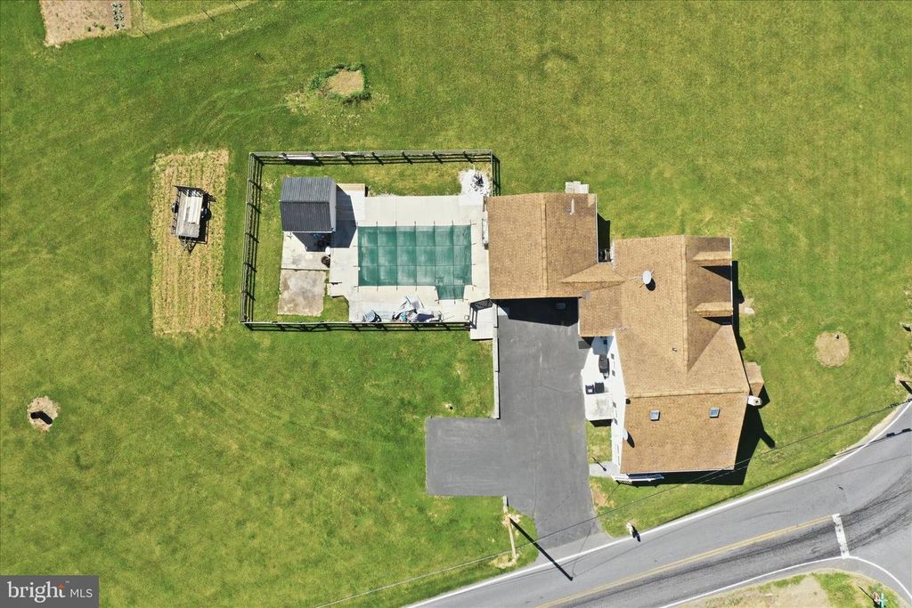 Image 34 of property listing at 12138 KEYMAR RD, Keymar, MD 21757