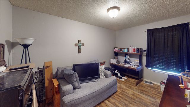 1004 Clover Street, Bellmead, TX 76705