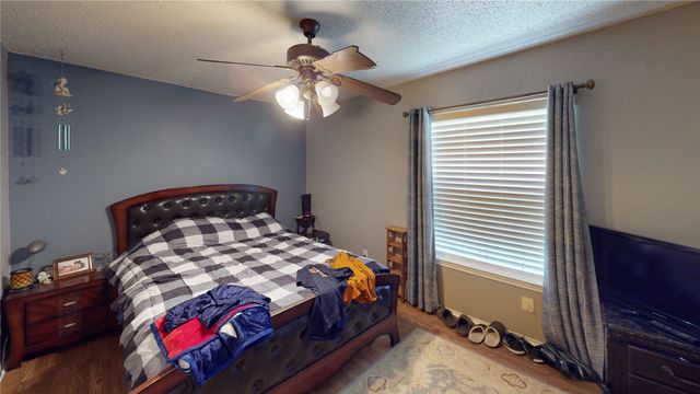 1004 Clover Street, Bellmead, TX 76705