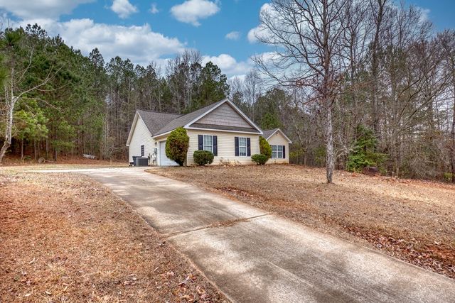 119 Cedar Ridge Drive, Lagrange, GA 30241