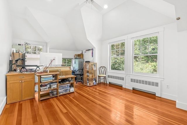 55 Pleasant St, Lexington, MA 02421