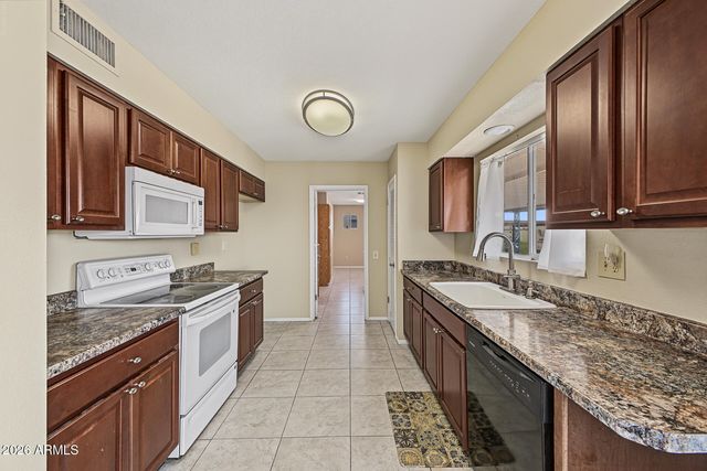10921 W LOMA BLANCA Drive, Sun City, AZ 85351