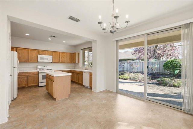 1165 Segolily Ln, Lincoln, CA 95648