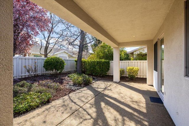 1165 Segolily Ln, Lincoln, CA 95648