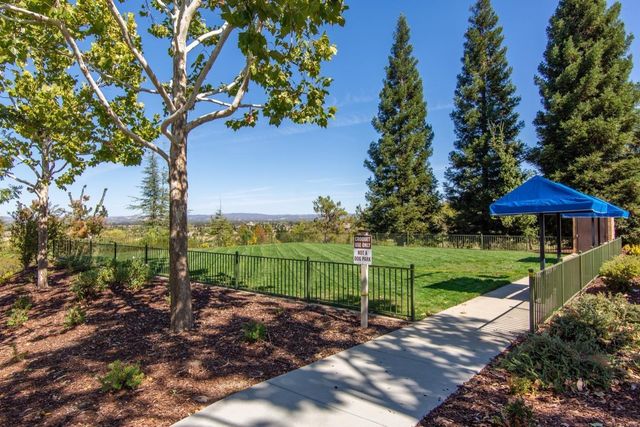 1165 Segolily Ln, Lincoln, CA 95648