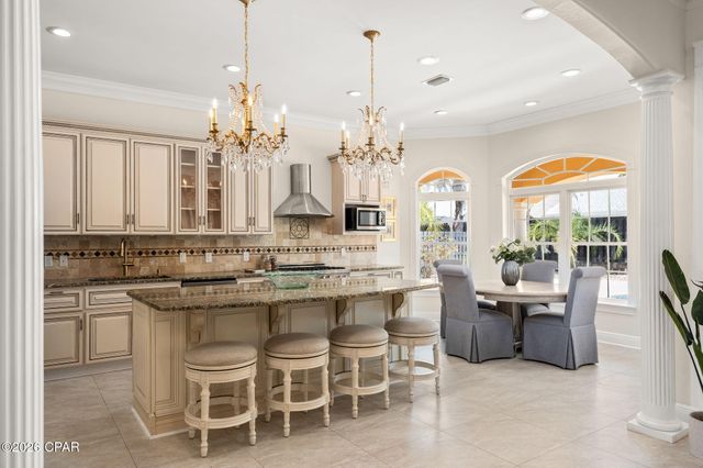 102 Royal Palm Boulevard, Panama City, FL 32408