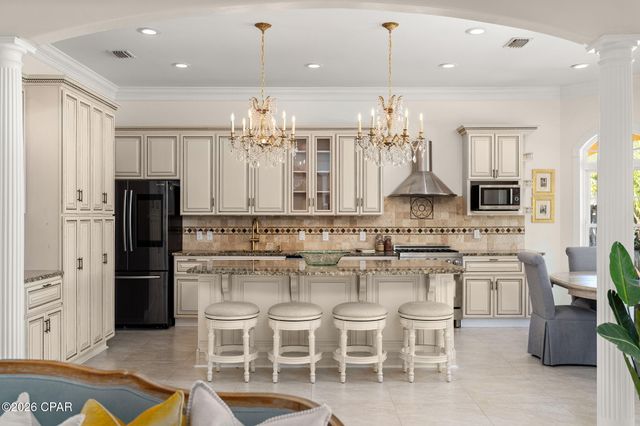 102 Royal Palm Boulevard, Panama City, FL 32408