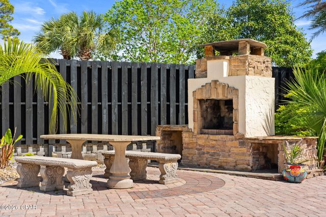 102 Royal Palm Boulevard, Panama City, FL 32408