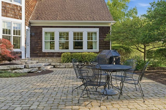 1677 Riverstone Drive, Delaware, OH 43015
