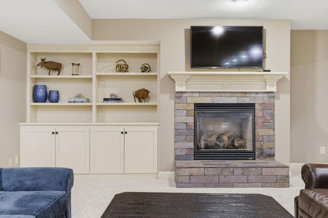 1677 Riverstone Drive, Delaware, OH 43015