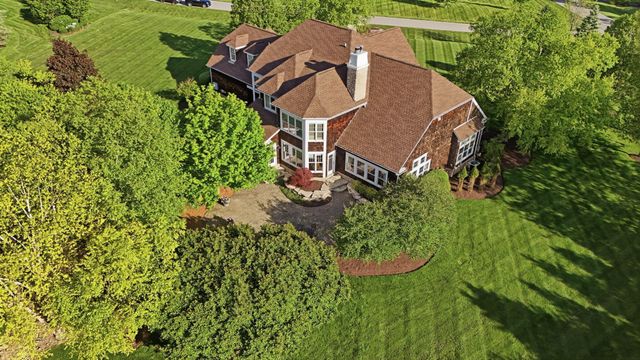 1677 Riverstone Drive, Delaware, OH 43015