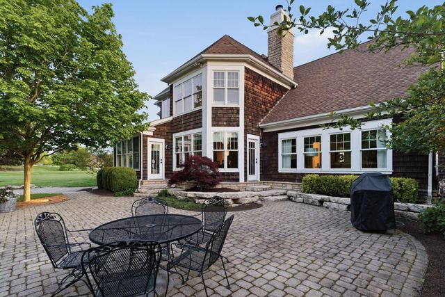 1677 Riverstone Drive, Delaware, OH 43015
