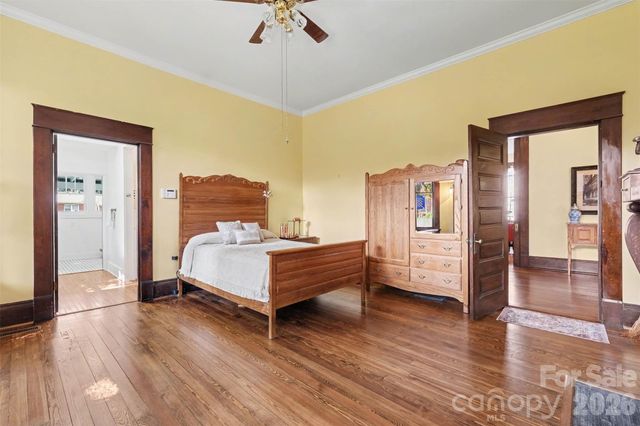 624 Walnut Street, Statesville, NC 28677