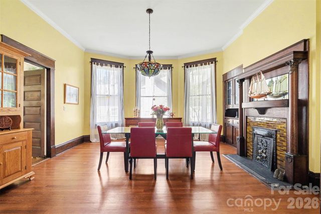 624 Walnut Street, Statesville, NC 28677