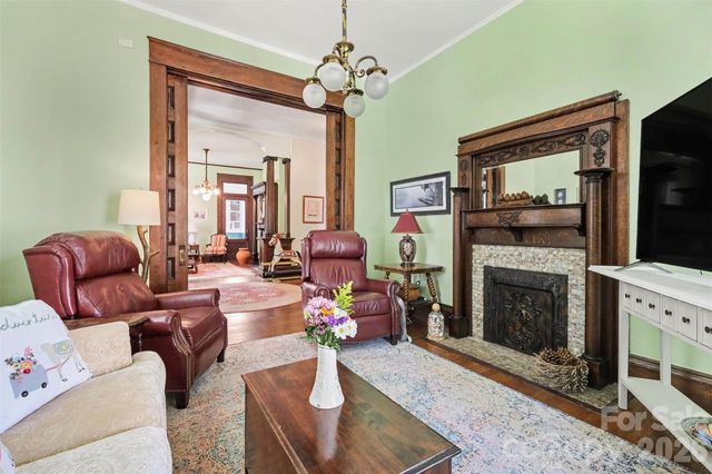 624 Walnut Street, Statesville, NC 28677