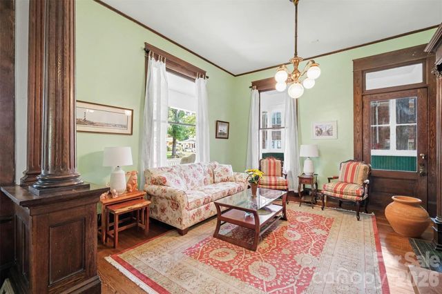 624 Walnut Street, Statesville, NC 28677