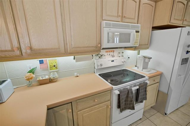 54 RIVERINA DRIVE, Palm Coast, FL 32164