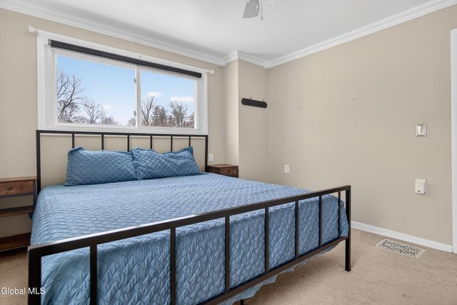 25 Pearl Street, Victory, NY 12871