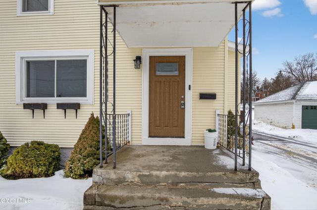 25 Pearl Street, Victory, NY 12871