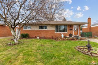 26552 Wagner Avenue, Warren, MI 48089